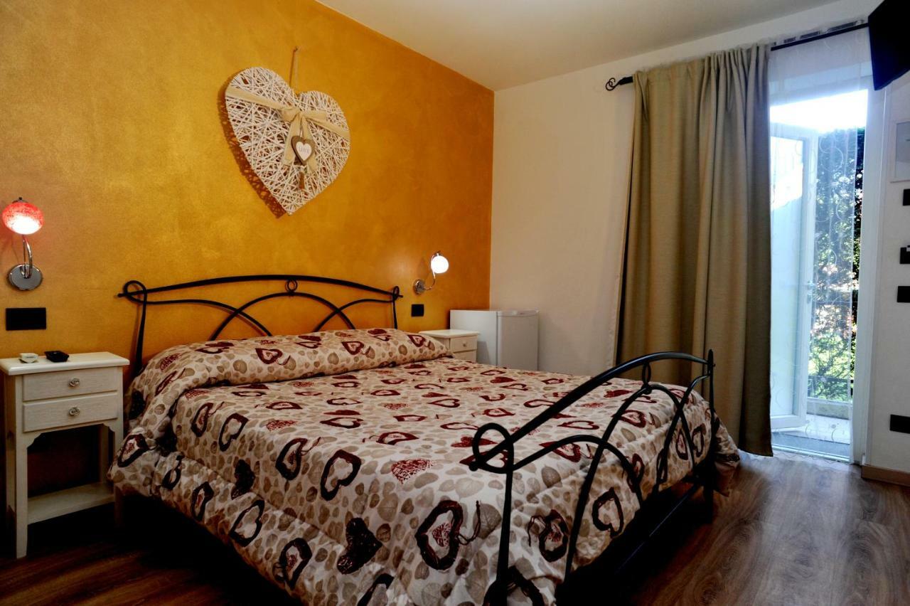 La Casa Dei Nonni Sul Garda Otel Peschiera del Garda Dış mekan fotoğraf